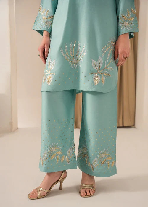 Zarnaab embroidered 3-piece festive suit by Tehzeeb Libas (view 5)